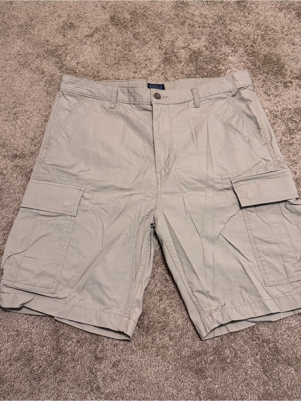 Levi Strauss & Co Cargo Shorts Mens 36 Biege Khaki 9.5'' Inseam Pockets Logo